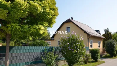 3 rooms House in Ebreichsdorf, Austria No. 219780