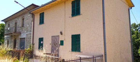 Apartamento de 6 habitaciónes en Badia Tedalda, Italy No. 196765 2