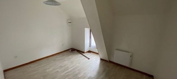 2 bedrooms Townhouse in Saint-Amand-en-Puisaye, France No. 355284 5