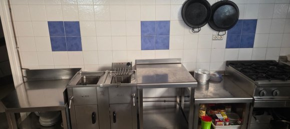 Propriété commerciale à Velez-Malaga, Spain 280m² No. 148955 3