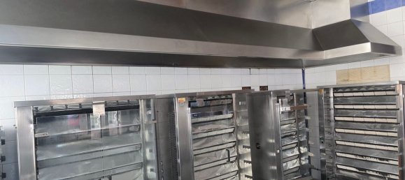 Propriété commerciale à Velez-Malaga, Spain 280m² No. 148955 12