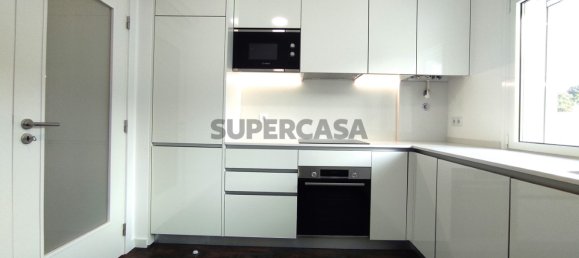 3 bedrooms Duplex in Coimbra, Portugal No. 157411 2