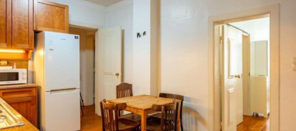 3 bedrooms Apartment in Lisbon, Portugal No. 110376 12