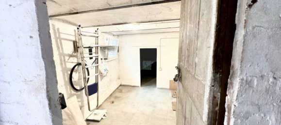 2 bedrooms Apartment in Bologna, Italy No. 34437 22