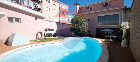 5 bedrooms House in Santo Tirso, Portugal No. 16351 30