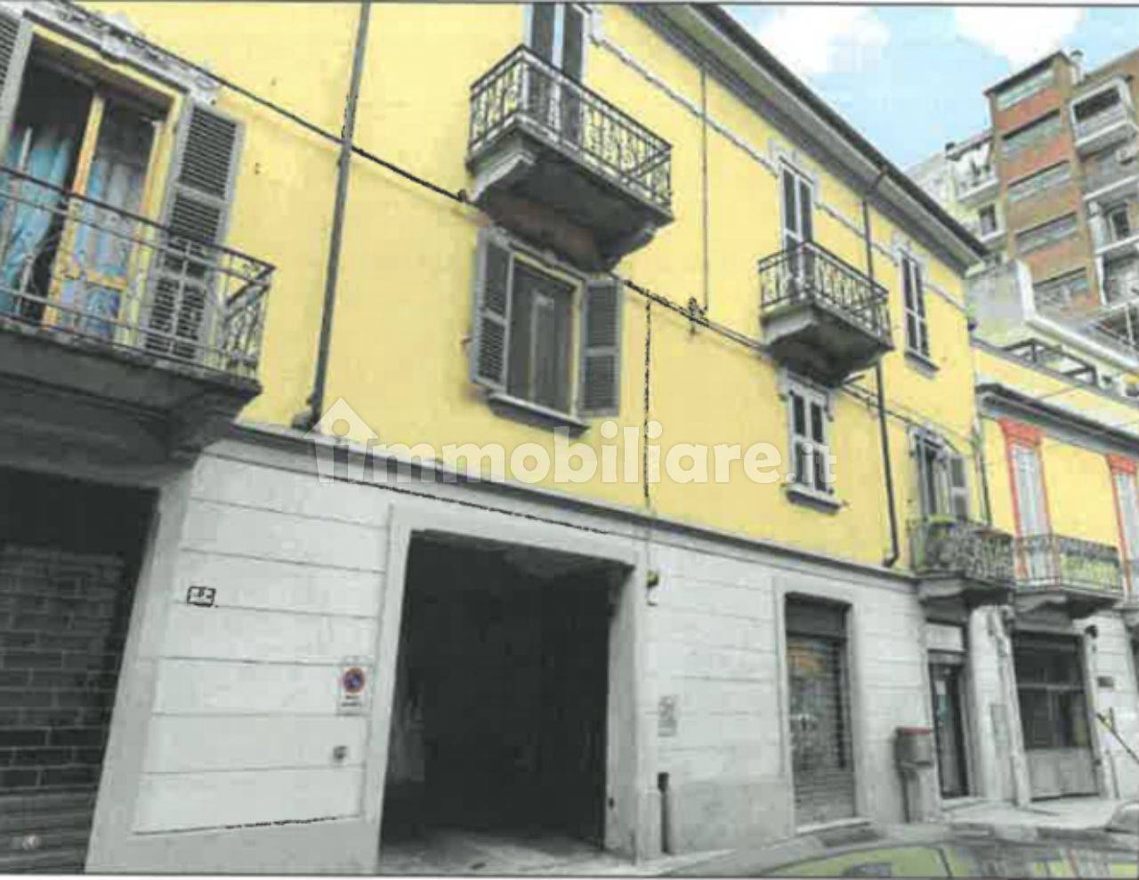 3 bedrooms Apartment in Alessandria, Italy No. 194205