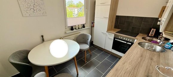 3 rooms Apartment in Neubrandenburg, Germany No. 302907 3