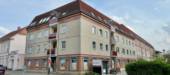 3 rooms Apartment in Neubrandenburg, Germany No. 302907 11