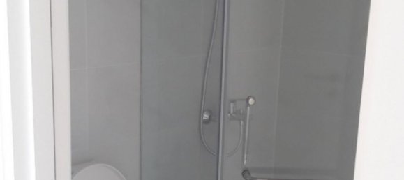 2 bedrooms Apartment in Thu Duc, Vietnam No. 18105 3