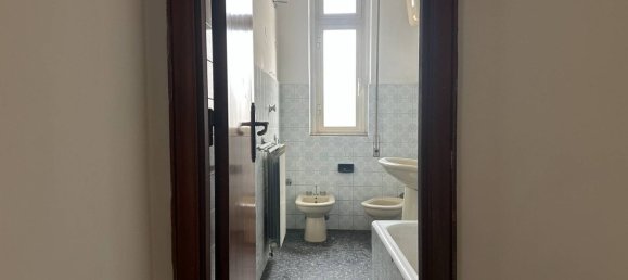 Apartamento T2 em Casoria, Italy N.º 32876 9