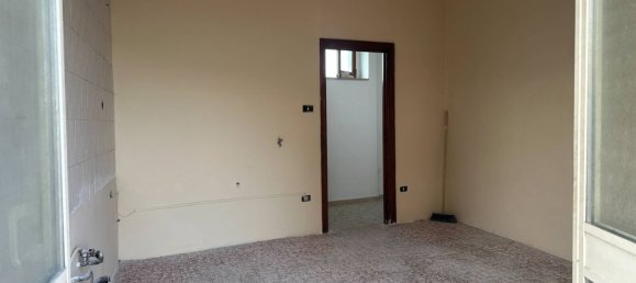 Apartamento T2 em Casoria, Italy N.º 32876 6