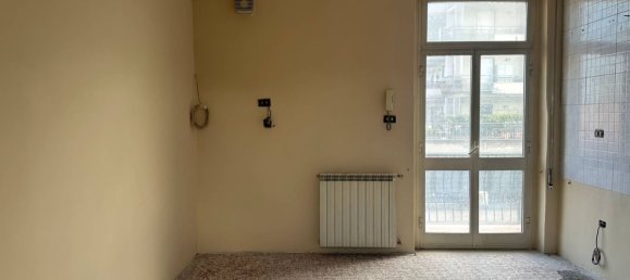 Apartamento T2 em Casoria, Italy N.º 32876 5