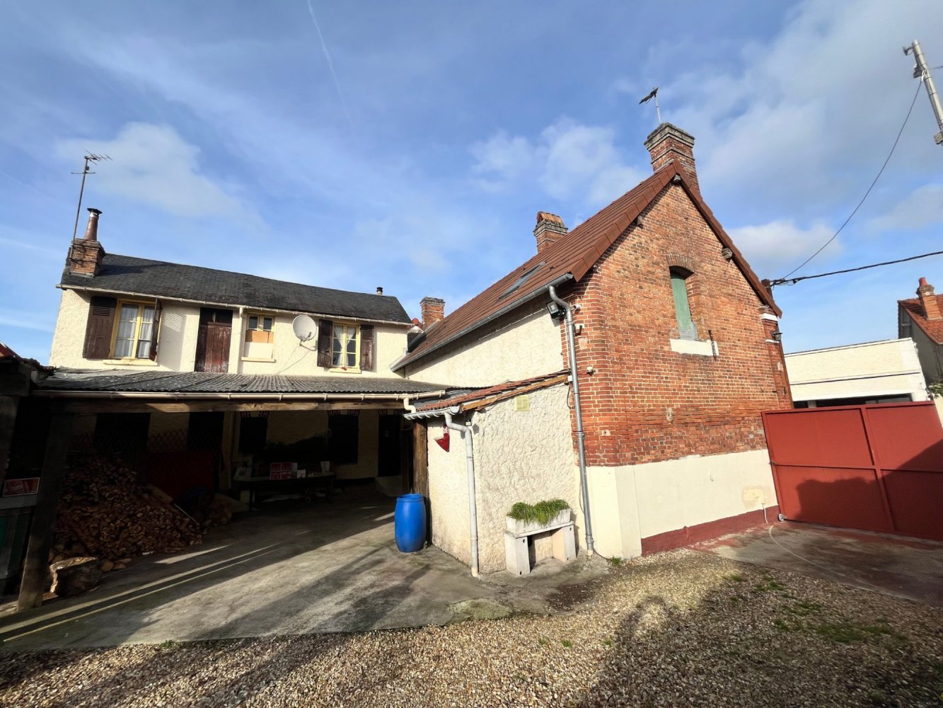 Imóvel comercial em Salbris, France 128 m² N.º 69039