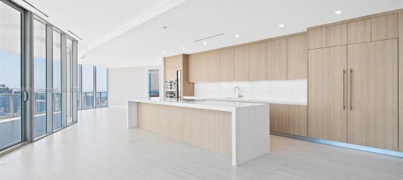 5 bedrooms Commercial property for sale in Miami, Miami-Dade, Florida, USA № 614675 24