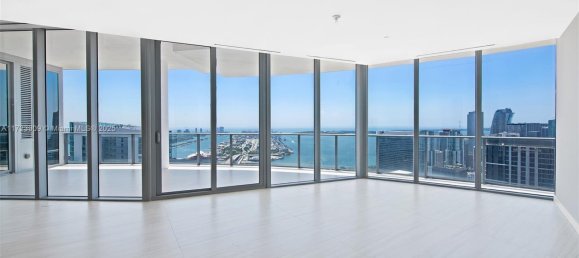 5 bedrooms Commercial property for sale in Miami, Miami-Dade, Florida, USA № 614675 27