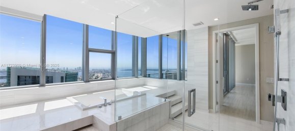 5 bedrooms Commercial property for sale in Miami, Miami-Dade, Florida, USA № 614675 17