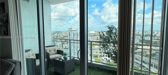 2 dormitorios propiedad comercial en alquiler en Miami, Miami-Dade, Florida, USA № 615221 17