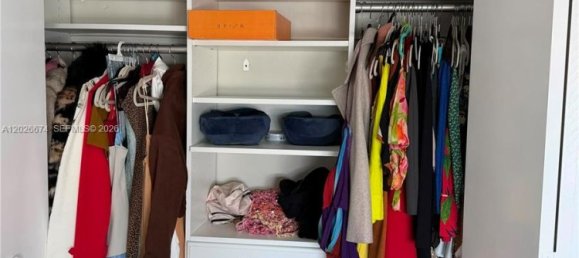 2 dormitorios propiedad comercial en alquiler en Miami, Miami-Dade, Florida, USA № 615221 8