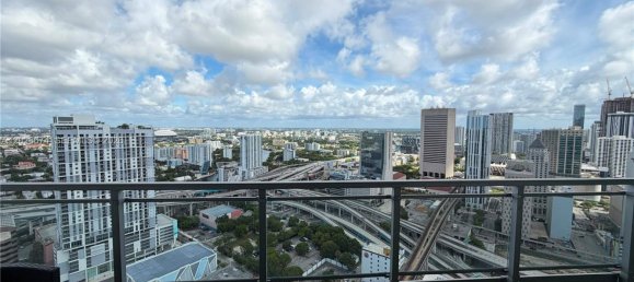 2 dormitorios propiedad comercial en alquiler en Miami, Miami-Dade, Florida, USA № 615221 3