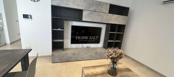 2 chambres Penthouse à Zebbug, Malta No. 8171 3