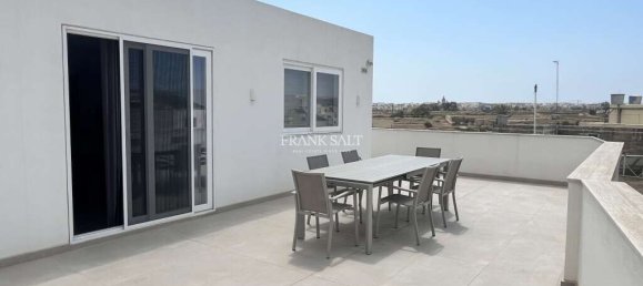 2 chambres Penthouse à Zebbug, Malta No. 8171 11
