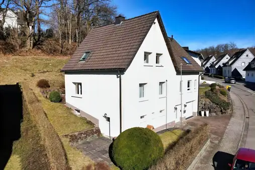 Casa de 8 habitaciónes en Olpe, Germany No. 39817