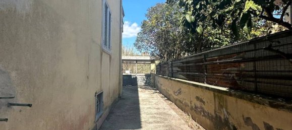 4 rooms Villa in Castel Volturno, Italy No. 131785 9