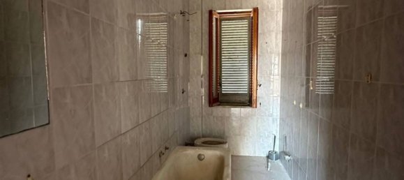 4 rooms Villa in Castel Volturno, Italy No. 131785 28