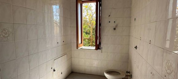 4 rooms Villa in Castel Volturno, Italy No. 131785 19