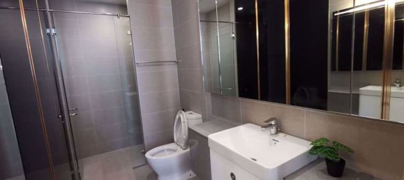 Кондоминиум  с 1 спальней в Noble Ploenchit, Бангкок, Таиланд № 31011 3