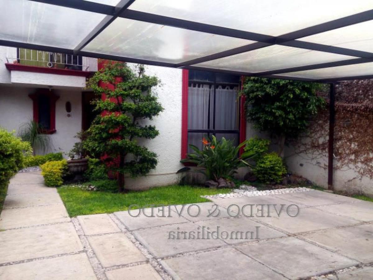 3 bedrooms House in Queretaro, Mexico No. 179939