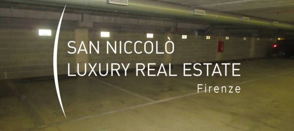 9m² Garage in Florence, Italy No. 206251 5
