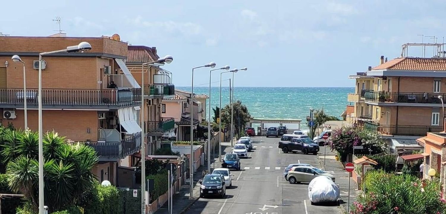 4 chambres Penthouse à Ladispoli, Italy No. 344360