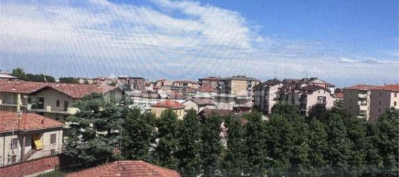 2 chambres Appartement à Vigevano, Italy No. 275759 3