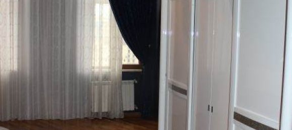 4 bedrooms Apartment in Baku, Azerbaijan No. 336 19