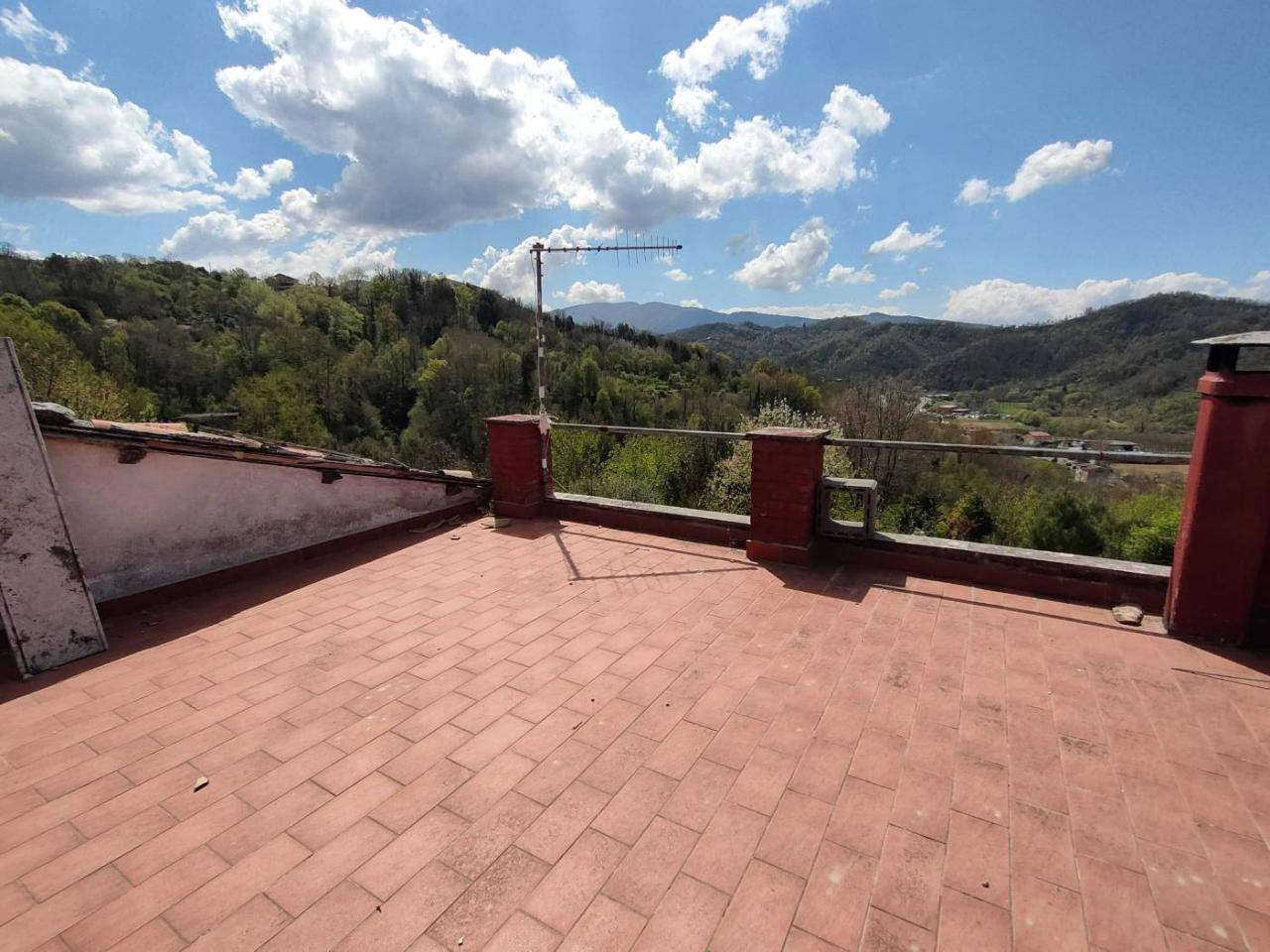 Casa de 3 habitaciónes en Subiaco, Italy No. 41385