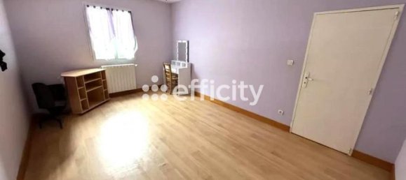 Casa de 3 dormitorios en Vienne, France No. 310727 8