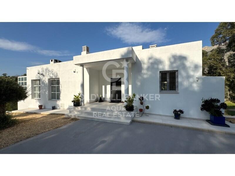 4 غرف نوم منزل في Altea, Spain رقم 84358