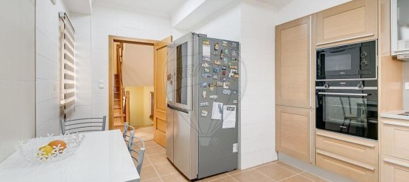 4 bedrooms Villa in Vila Franca de Xira, Portugal No. 42329 6