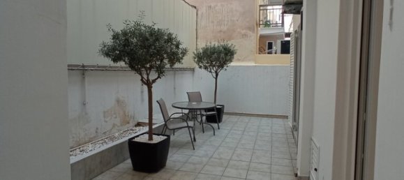 4 Schlafzimmer Maisonette in Nikaia, Greece, Nr. 2858 9