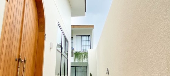 3 Schlafzimmer Villa in Denpasar, Indonesia, Nr. 61328 5