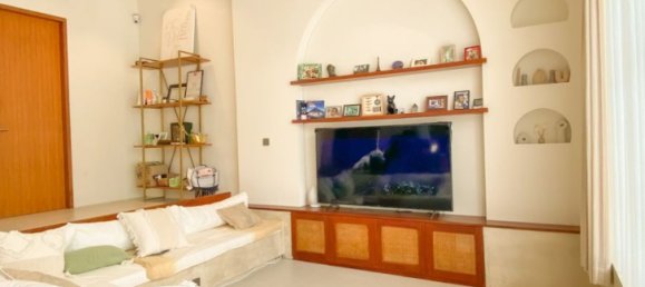 3 Schlafzimmer Villa in Denpasar, Indonesia, Nr. 61328 2