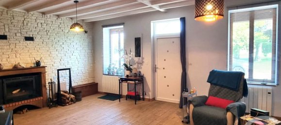 Дом с 2 спальнями в Люньи-Шампань, Франция № 220692 3