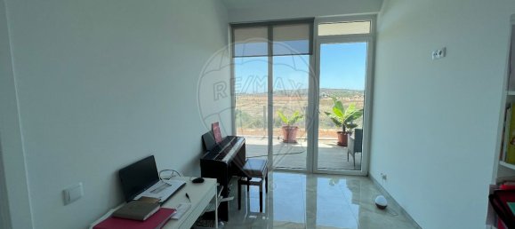 Дом с 4 спальнями в Мешильоейра Гранде, Португалия № 23443 12