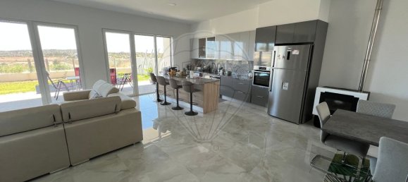 Дом с 4 спальнями в Мешильоейра Гранде, Португалия № 23443 15