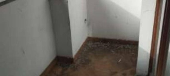 Квартира с 2 спальнями в Варесе, Италия № 282562 5