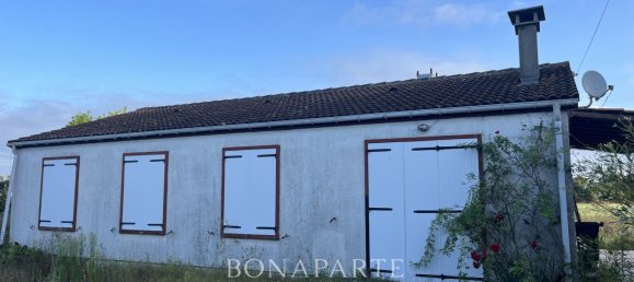 3 bedrooms House in Talais, France No. 358005 5