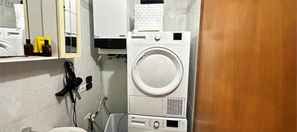 Квартира с 3 спальнями в Ала, Италия № 318247 20