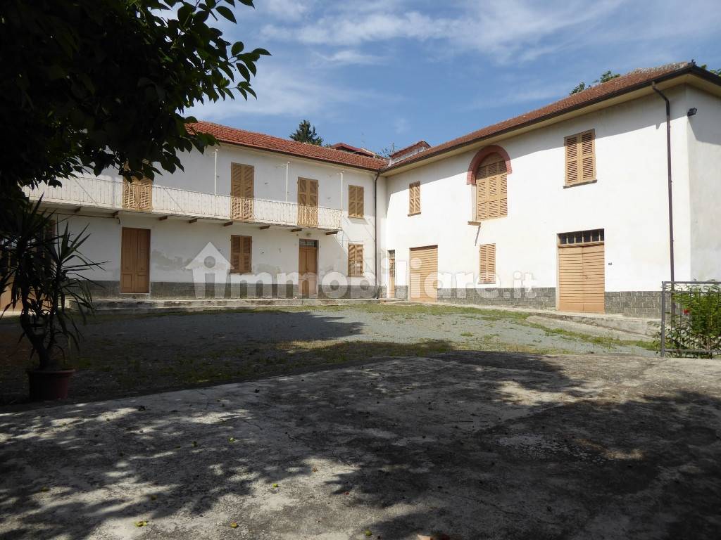 6 bedrooms House in Acqui Terme, Italy No. 128263
