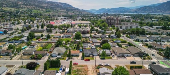  Land in British Columbia, Canada No. 1453 3